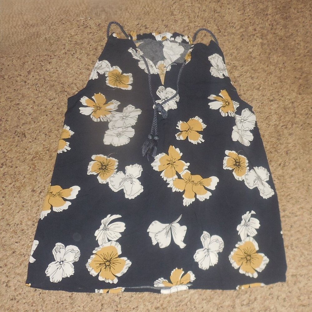 Market & Spruce Navy Blue Floral Blouse Tank M